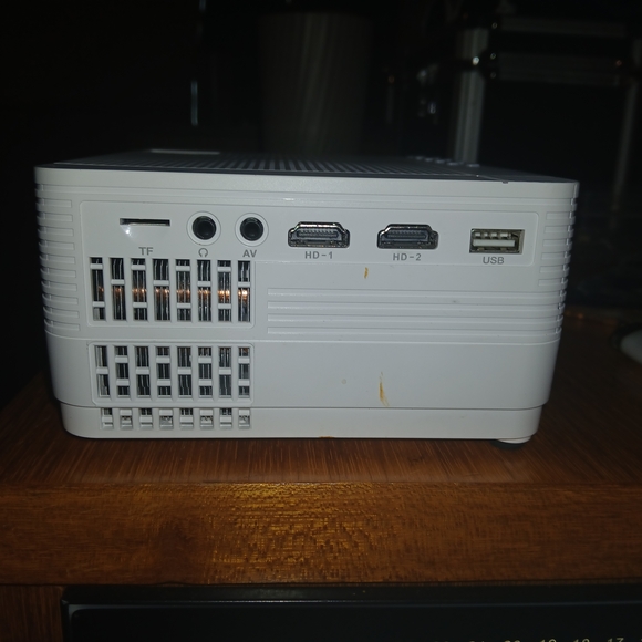 Vankyo Projector Replacement Part - Silver Label - Picture 4 of 5